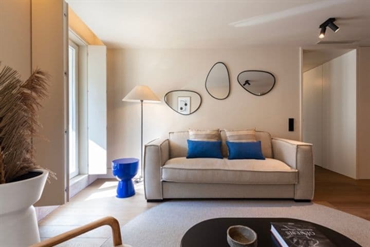 1 bedroom house for sale in Porto, Portugal - Image 2