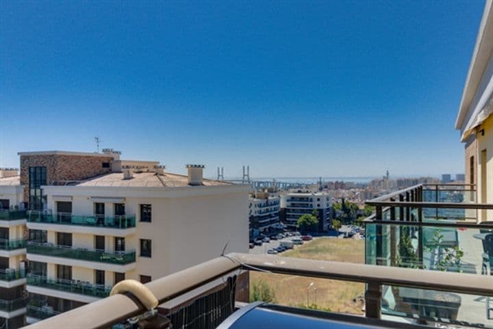 2 bedrooms apartment for sale in Sacavem e Prior Velho, Portugal - Image 10