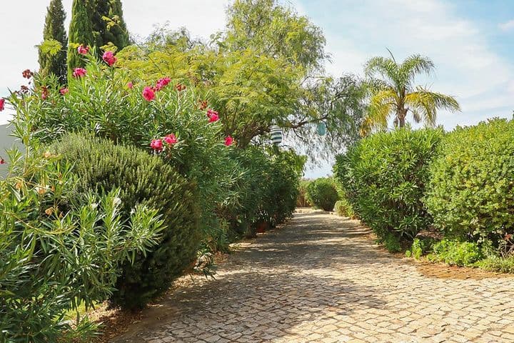 3 bedrooms house for sale in Loule (Sao Clemente), Portugal - Image 2