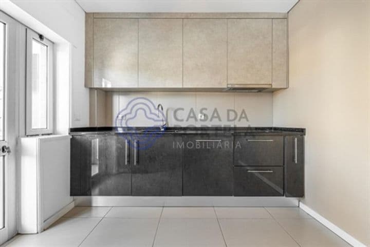 Apartment for sale in Bougado (Santiago), Portugal - Image 3