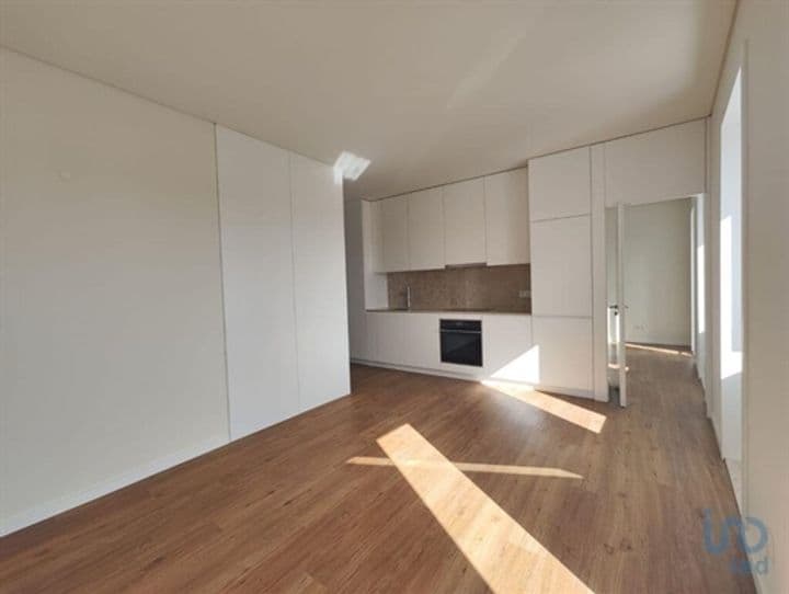 1 bedroom apartment for sale in Lisbon, Portugal - Image 6