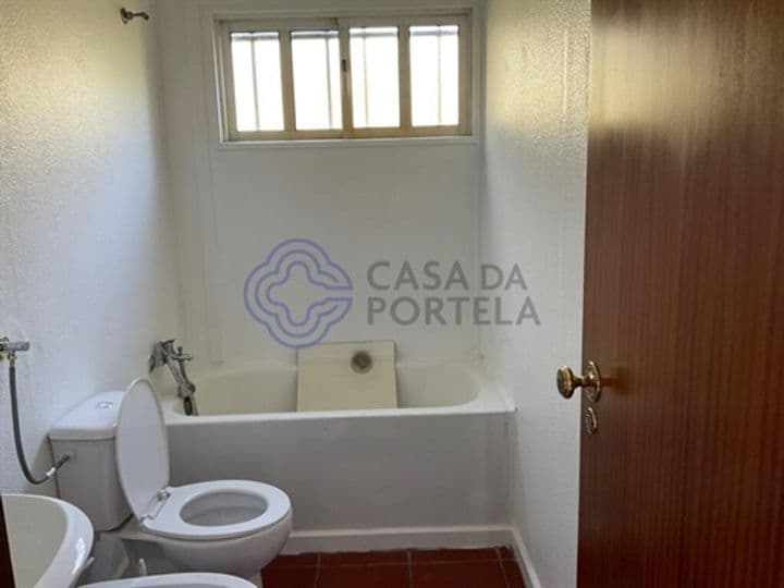 House for sale in Sao Paio De Oleiros, Portugal - Image 7