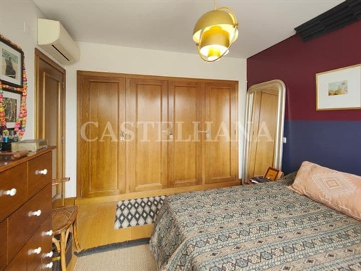 1 bedroom apartment for sale in Areeiro, Portugal - Image 9