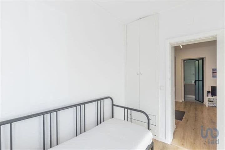 1 bedroom apartment for sale in Lisbon, Portugal - Image 5