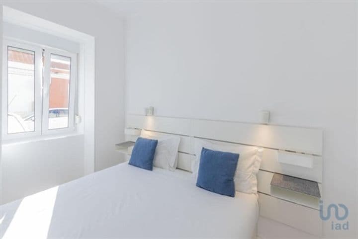 1 bedroom apartment for sale in Lisbon, Portugal - Image 4