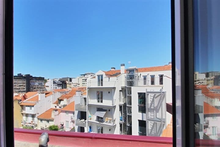 1 bedroom apartment for sale in Lisbon, Portugal - Image 6