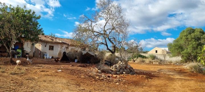 House for sale in Portimao, Portugal - Image 2