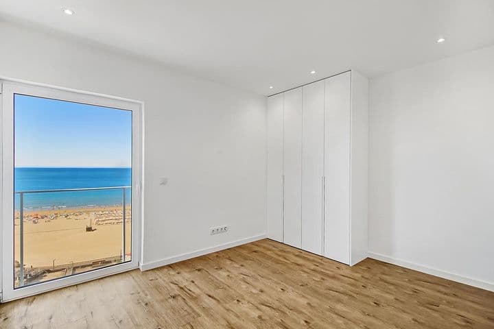 3 bedrooms apartment for sale in Portimao, Portugal - Image 5