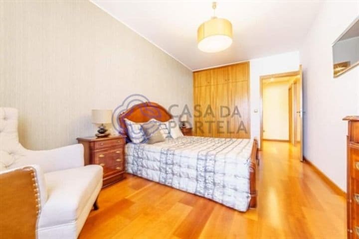 Apartment for sale in Baguim Do Monte (Rio Tinto), Portugal - Image 10