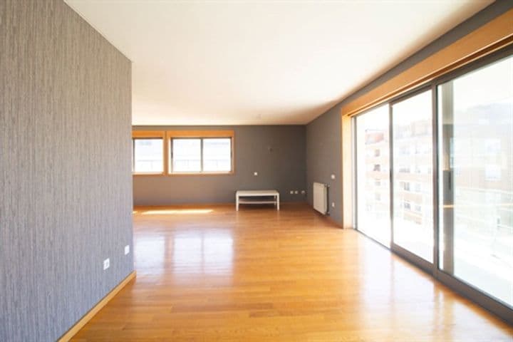 4 bedrooms apartment for sale in Matosinhos e Leca da Palmeira, Portugal - Image 3