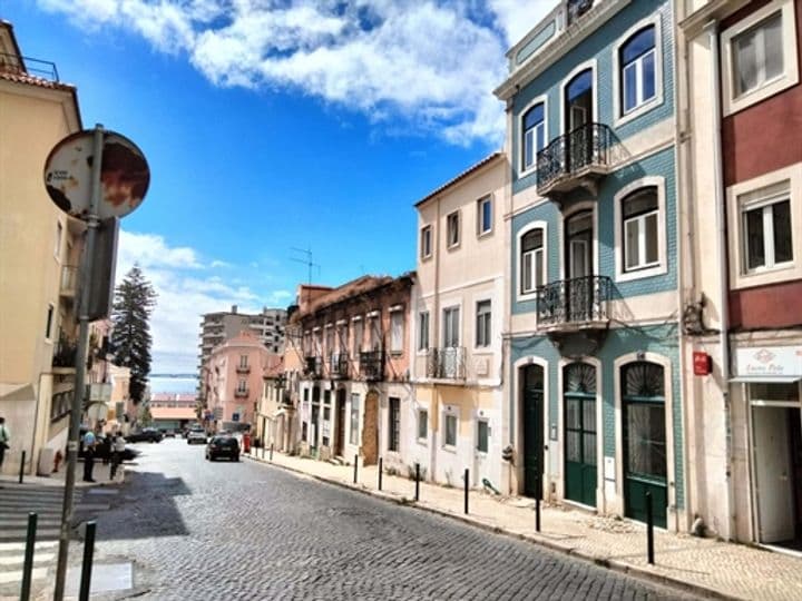 Apartment for sale in Lisbon, Portugal - Image 4