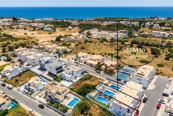 3 bedrooms house for sale in Albufeira (Olhos de Agua), Portugal - Image 2