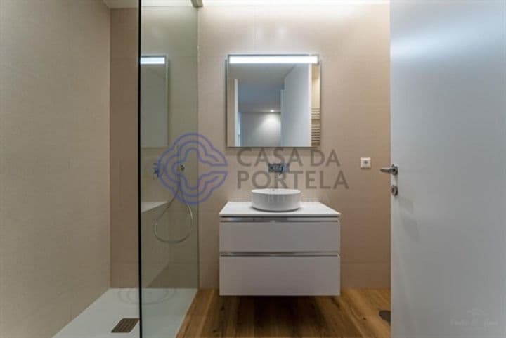 Apartment for sale in Mafamude, Portugal - Image 11