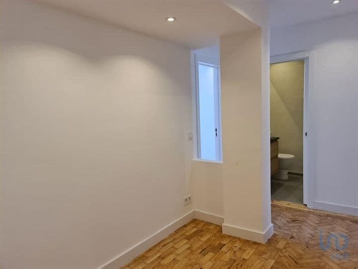 2 bedrooms apartment for sale in Lisbon, Portugal - Image 12