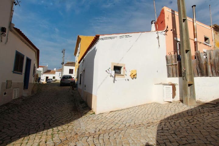 House for sale in Vila do Bispo e Raposeira, Portugal - Image 2