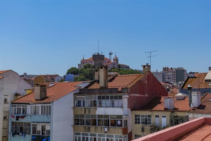 1 bedroom apartment for sale in Lisbon, Portugal - Image 9