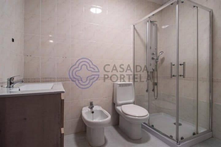 Apartment for sale in Pedroso, Portugal - Image 10