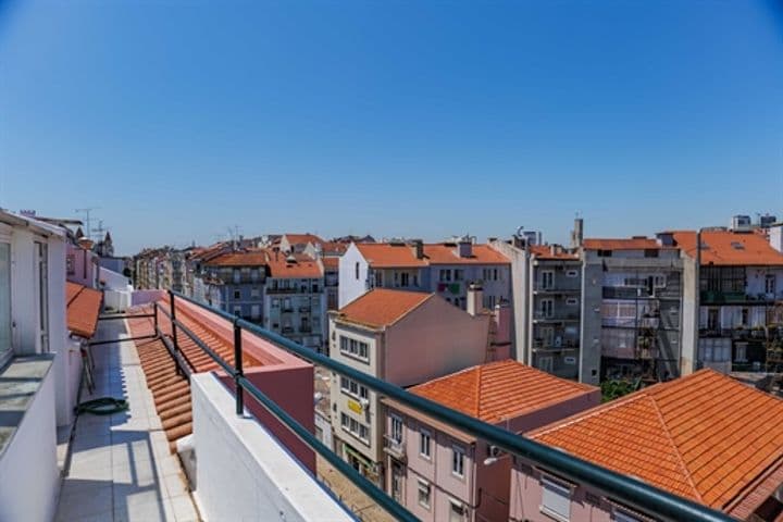 1 bedroom apartment for sale in Lisbon, Portugal - Image 10