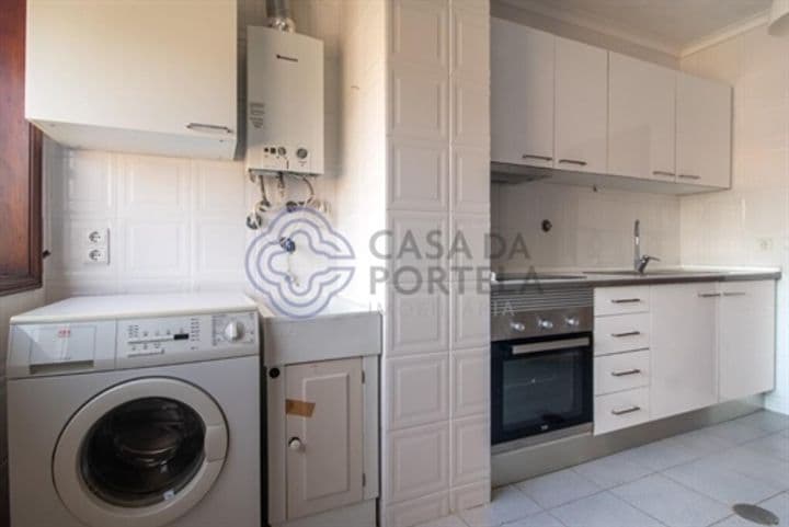 Apartment for sale in Pedroso, Portugal - Image 5