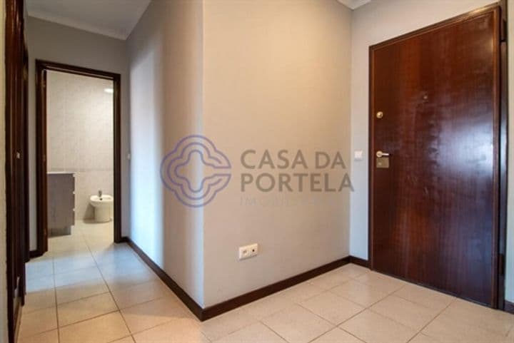 Apartment for sale in Pedroso, Portugal - Image 7