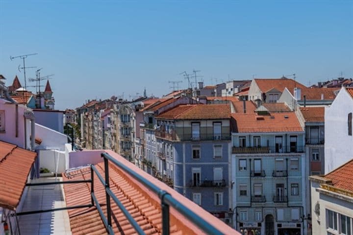 1 bedroom apartment for sale in Lisbon, Portugal - Image 12