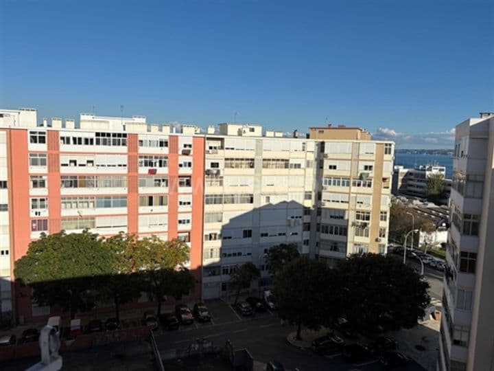 Apartment for sale in Oeiras E Sao Juliao Da Barra, Portugal - Image 4