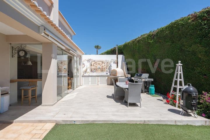 4 bedrooms house for sale in Praia da Luz, Portugal - Image 11