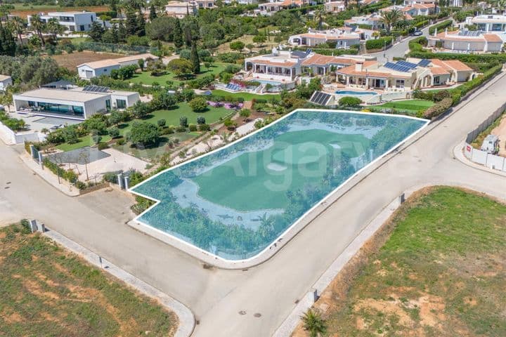 House for sale in Praia da Luz, Portugal - Image 2