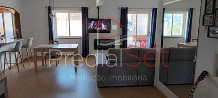 4 bedrooms apartment for sale in Almada, Cova da Piedade, Pragal e Cacilhas, Portugal - Image 2