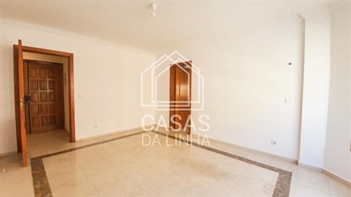 Apartment for sale in Rio De Mouro, Portugal