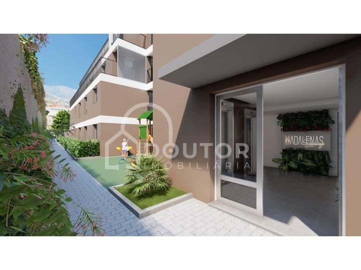 2 bedrooms apartment for sale in Santo Antonio, Portugal - Image 9