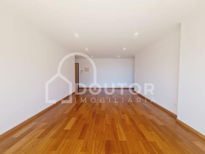 2 bedrooms apartment for sale in Sao Martinho, Portugal - Image 2