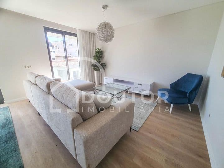 2 bedrooms apartment for sale in Santo Antonio, Portugal - Image 2