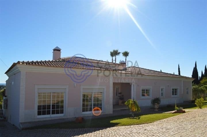 House for sale in Moncarapacho e Fuseta, Portugal - Image 2