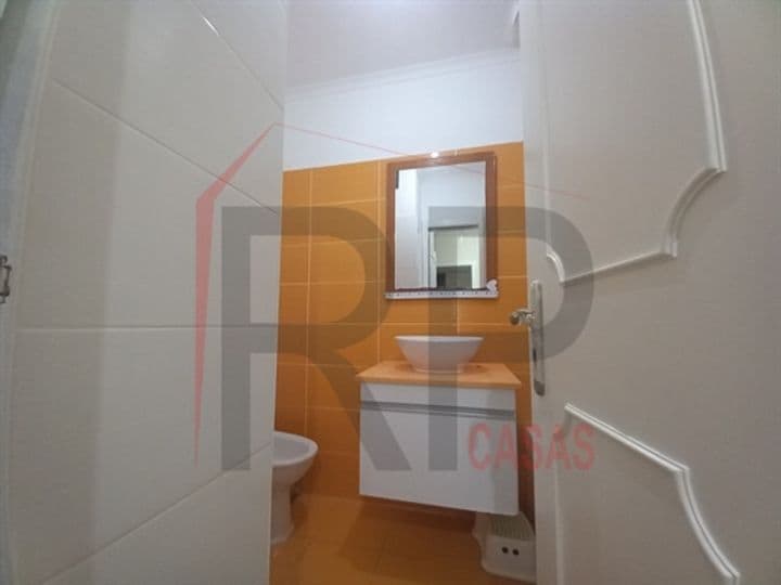 3 bedrooms apartment for sale in Baixa da Banheira e Vale da Amoreira, Portugal - Image 4