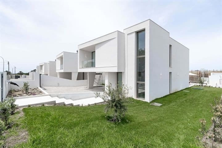 3 bedrooms house for sale in Sao Joao das Lampas e de Terrugem, Portugal - Image 12