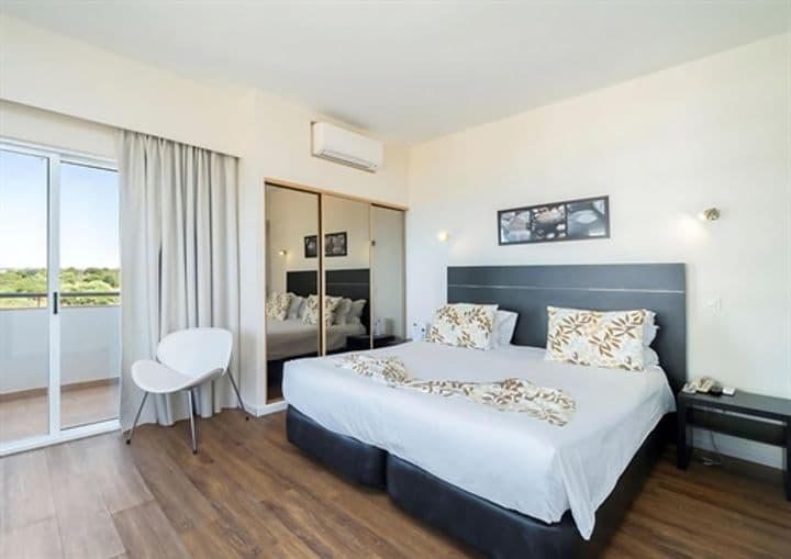 Apartment for sale in Alvor, Portugal - Image 3