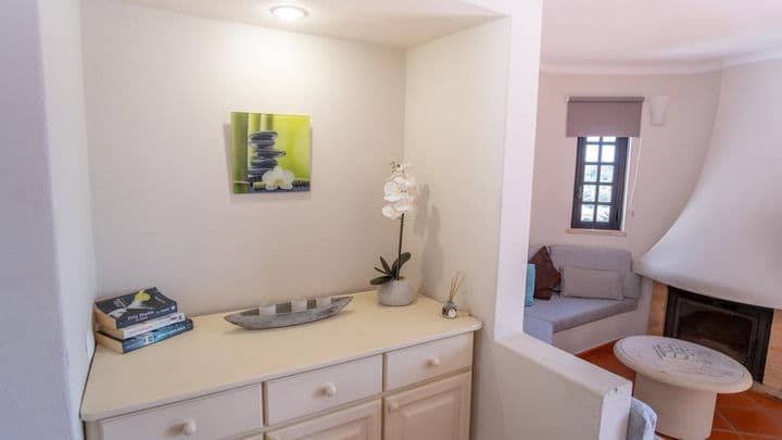 1 bedroom apartment for sale in Albufeira (Olhos de Agua), Portugal - Image 3