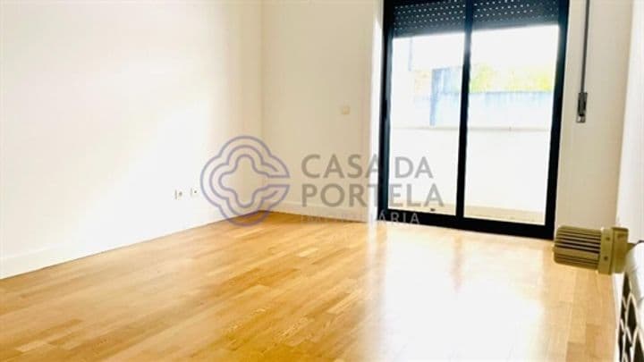 Apartment for sale in Sao Martinho do Bispo e de Ribeira de Frades, Portugal - Image 4