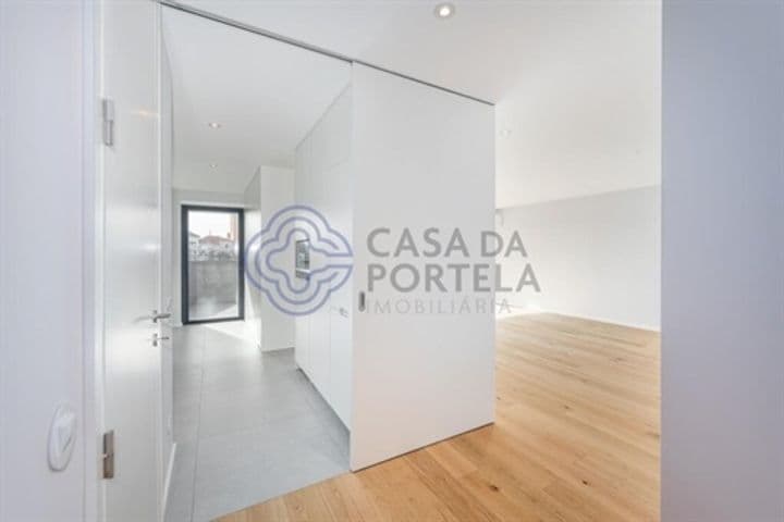 Apartment for sale in Matosinhos e Leca da Palmeira, Portugal - Image 2