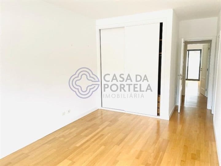 Apartment for sale in Sao Martinho do Bispo e de Ribeira de Frades, Portugal - Image 9