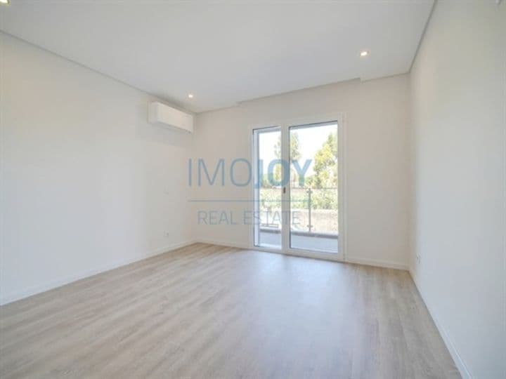 2 bedrooms apartment for sale in Cascais e Estoril, Portugal - Image 11