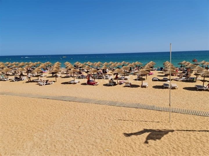 1 bedroom apartment for sale in Albufeira (Olhos de Agua), Portugal - Image 2