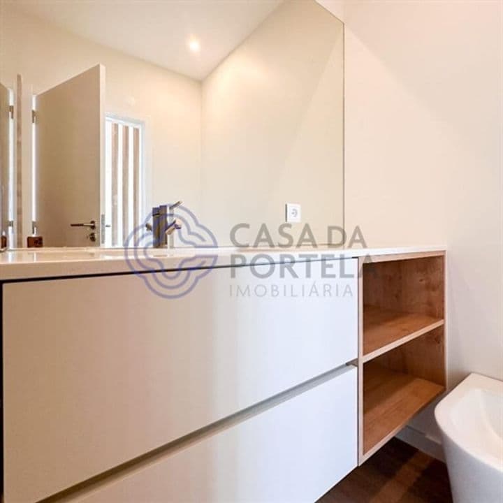 Apartment for sale in Ramalde, Portugal - Image 3