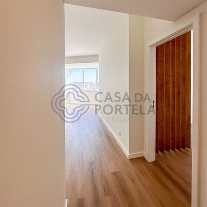 Apartment for sale in Ramalde, Portugal - Image 2