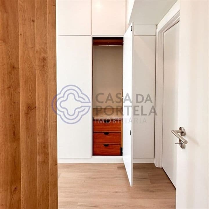 Apartment for sale in Ramalde, Portugal - Image 10