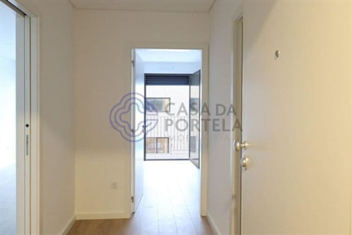 Apartment for sale in Mafamude, Portugal - Image 2