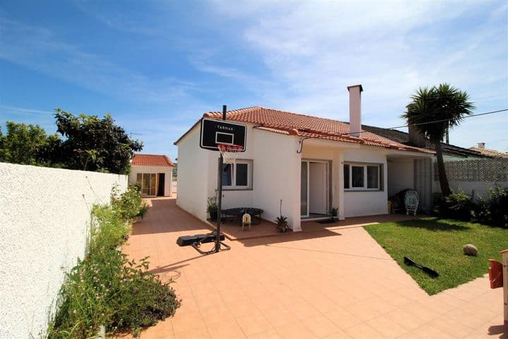 3 bedrooms house for sale in Sesimbra (Castelo), Portugal - Image 3