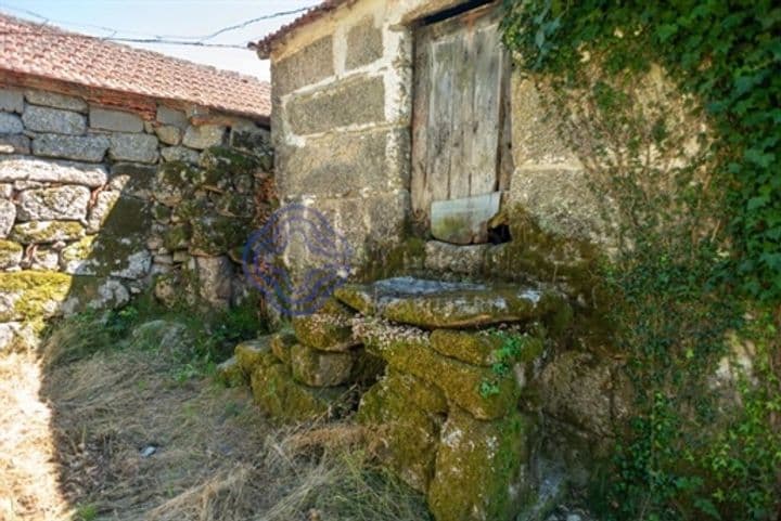 House for sale in Bustelo, de Carneiro e de Carvalho de Rei, Portugal - Image 2