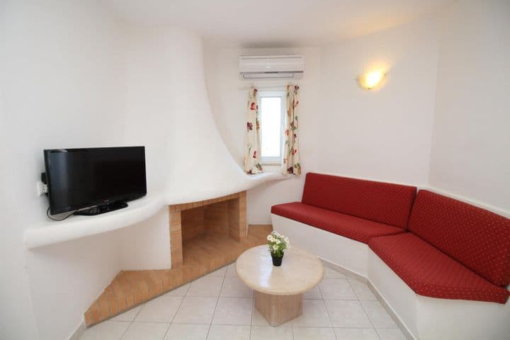 2 bedrooms apartment for sale in Albufeira (Olhos de Agua), Portugal - Image 3